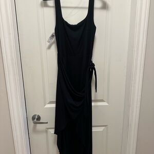 Aritzia Saturn Midi Dress